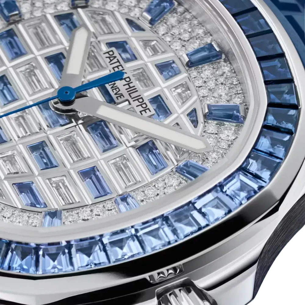 Patek Philippe Aquanaut Luce 5268/461G-001 White Gold Diamond Blue Sapphire Dial - Image 2